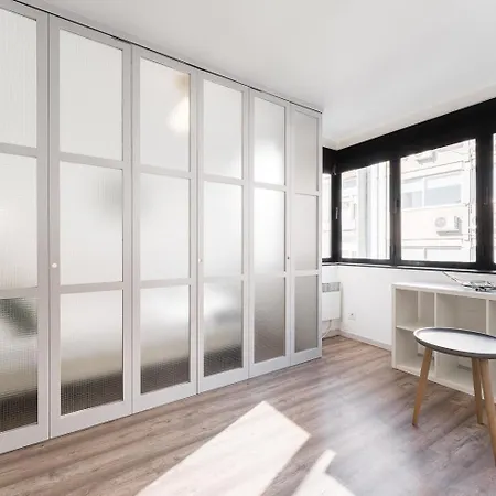 Apartment Guestready - Grayscale *