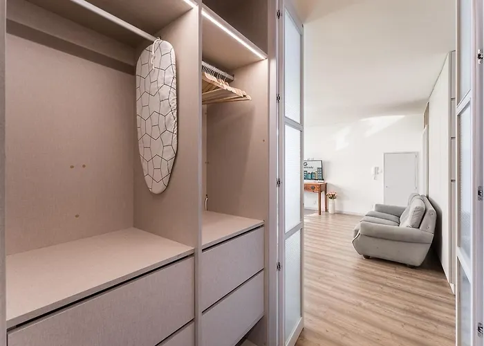 Guestready - Grayscale Appartement