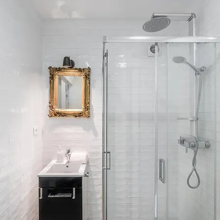 Guestready - Grayscale Porto